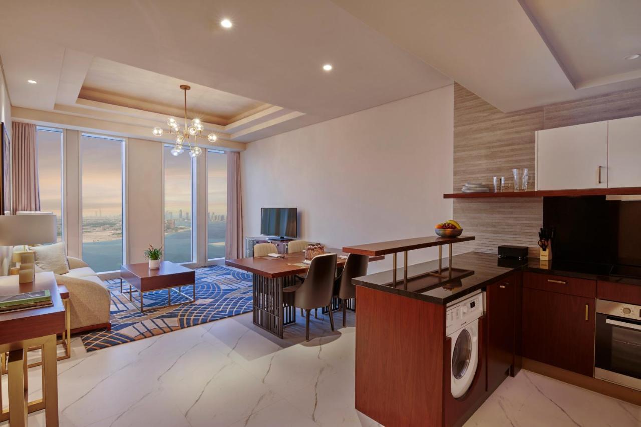 Wyndham Grand Doha West Bay Beach ภายนอก รูปภาพ A typical apartment interior