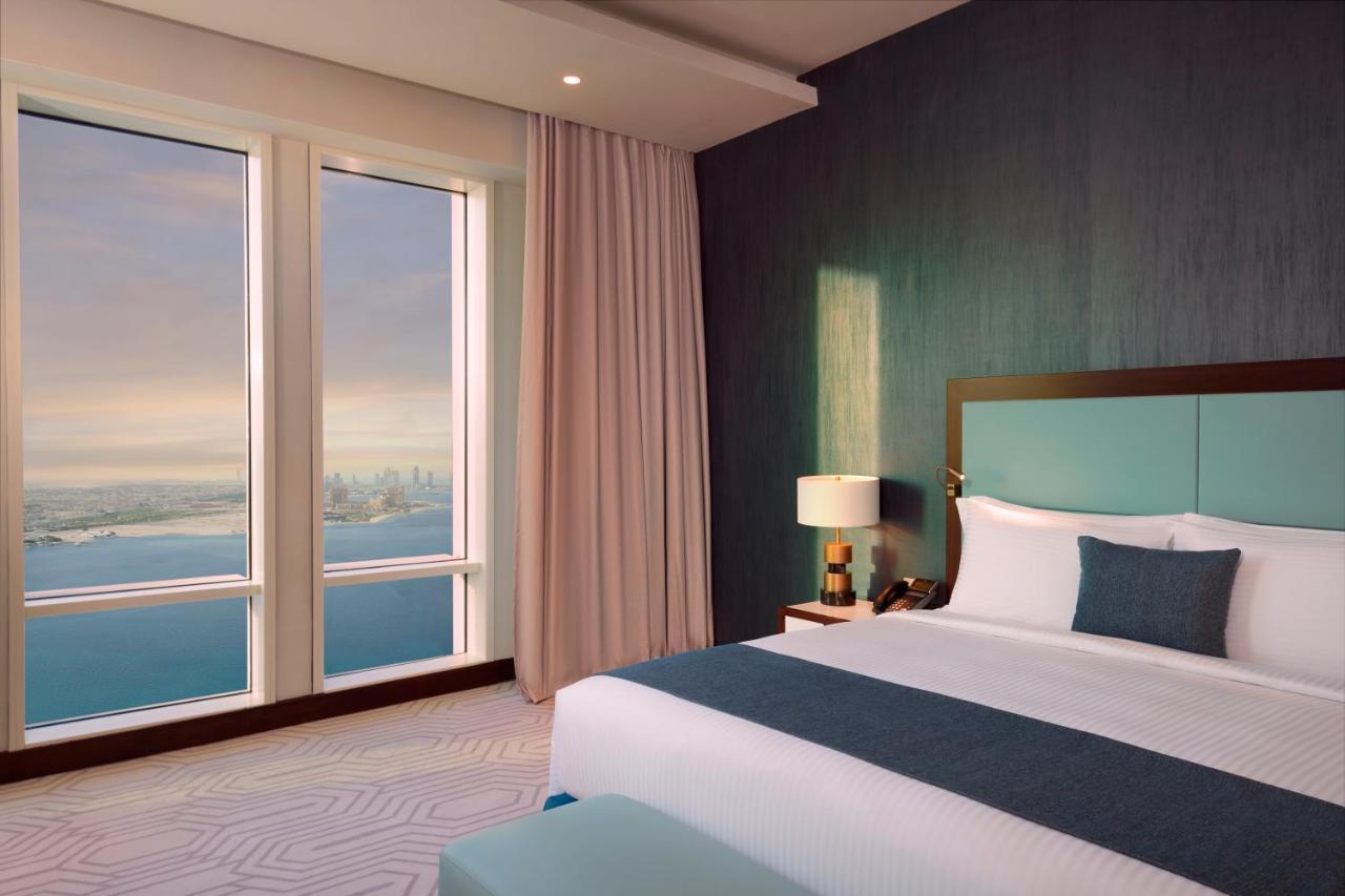 Wyndham Grand Doha West Bay Beach ภายนอก รูปภาพ A bedroom at the Address Downtown Dubai