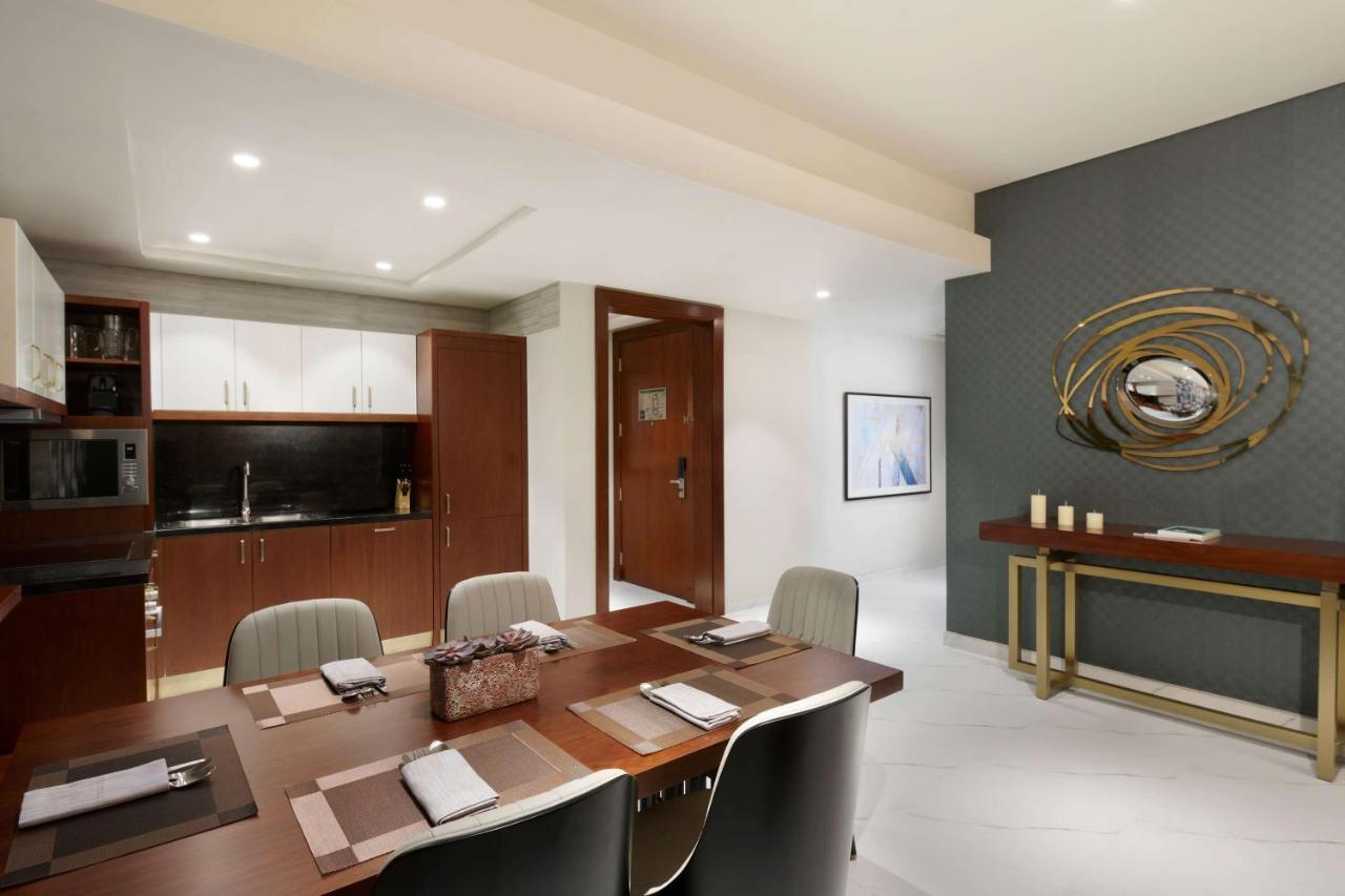 Wyndham Grand Doha West Bay Beach ภายนอก รูปภาพ Office