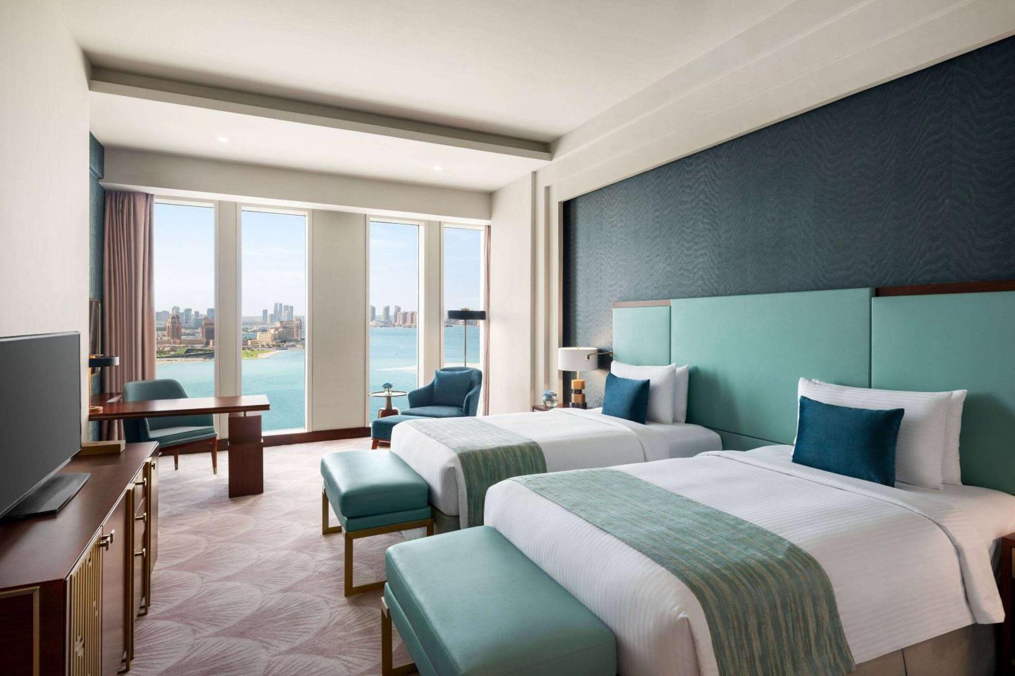 Wyndham Grand Doha West Bay Beach ภายนอก รูปภาพ